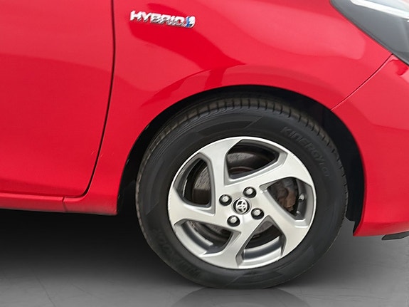 Toyota Yaris 28 of 28