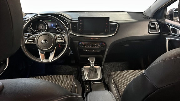 Kia Ceed 10 of 14