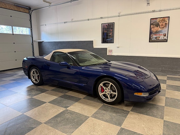 Chevrolet Corvette 19 of 30