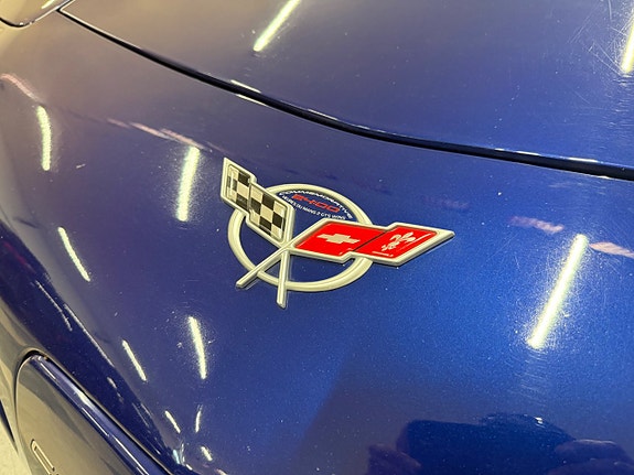 Chevrolet Corvette 13 of 30