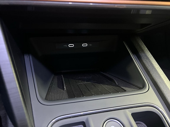 Cupra Formentor e-HYBRID 23 of 28