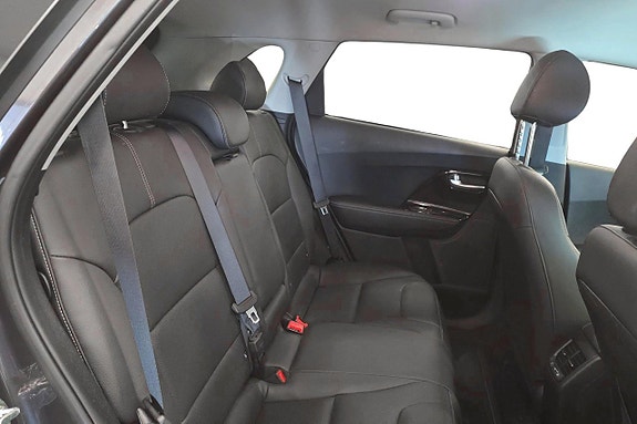 Kia Niro 13 of 17