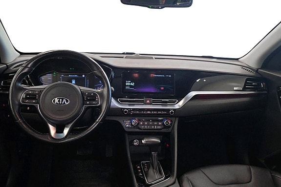 Kia Niro 8 of 17