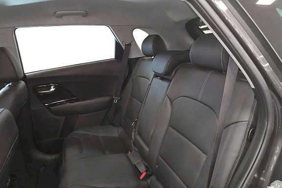 Kia Niro 9 of 17