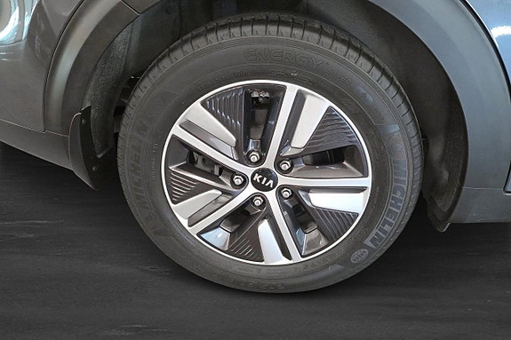 Kia Niro 11 of 17