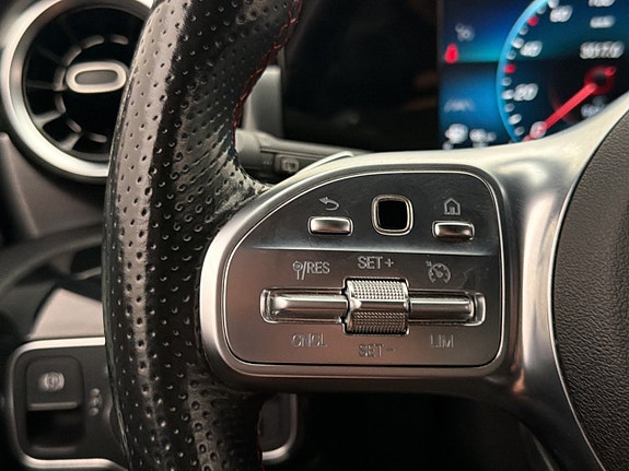 Mercedes-Benz A200 17 of 30