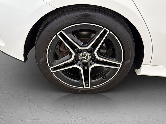 Mercedes-Benz A200 30 of 30