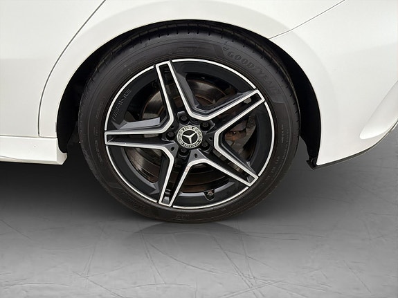 Mercedes-Benz A200 29 of 30