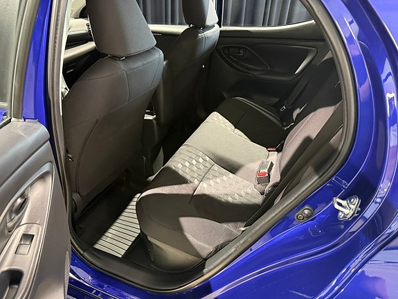 Mazda 2 12 of 14
