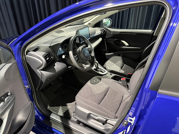 Mazda 2 11 of 14