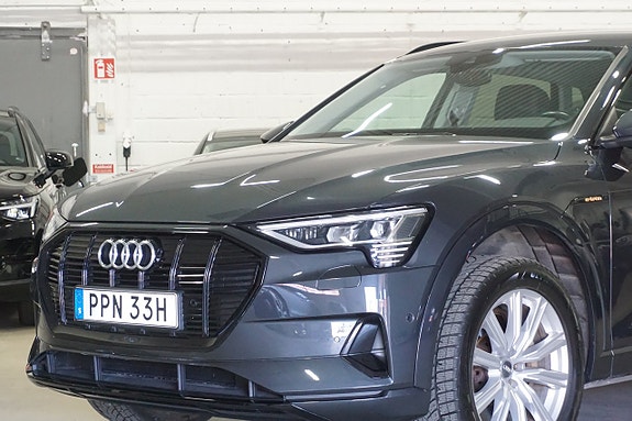 Audi e-tron 30 of 30