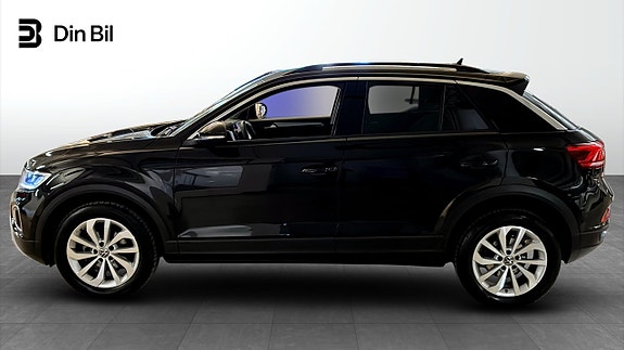 Volkswagen T-Roc 2 of 12