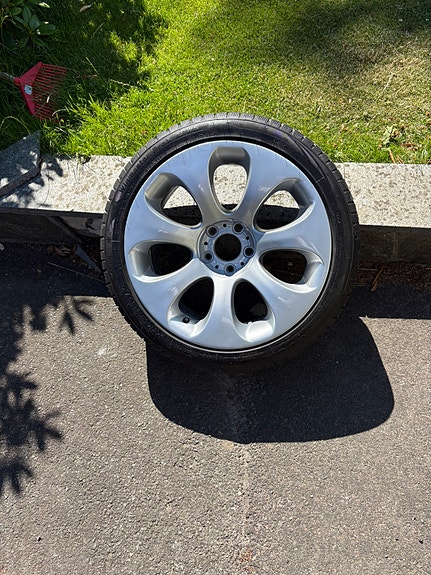 BMW 650i 8 of 8