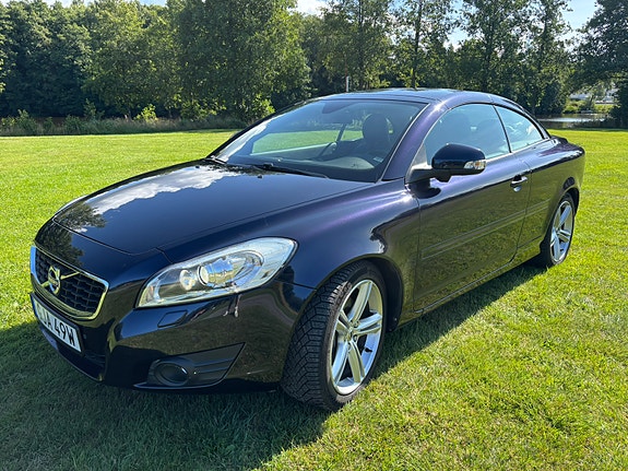 Volvo C70 4 of 6