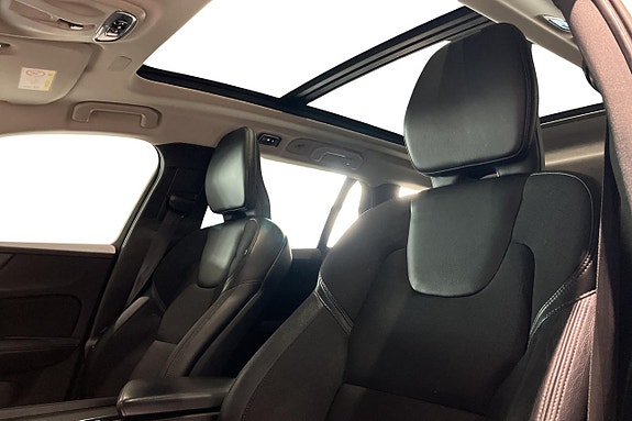Volvo V60 12 of 14