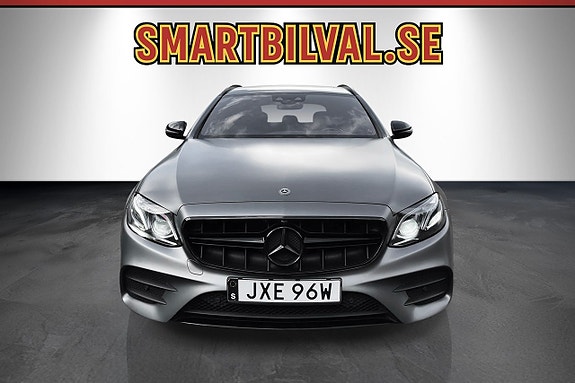Mercedes-Benz E400 6 of 23
