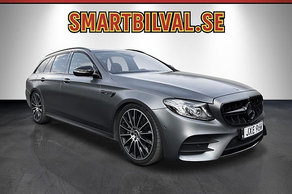 Mercedes-Benz E400 9 of 23