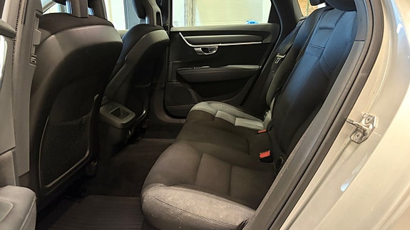Volvo V90 12 of 14