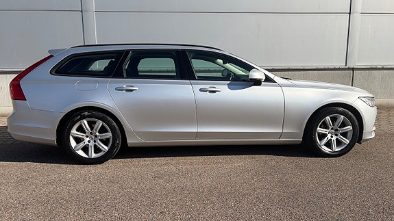 Volvo V90 5 of 14