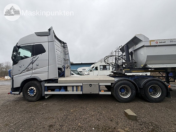 VOLVO FH16 6*4 Dragbil 8 of 27