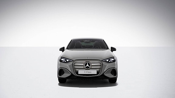Mercedes-Benz C400 5 of 9