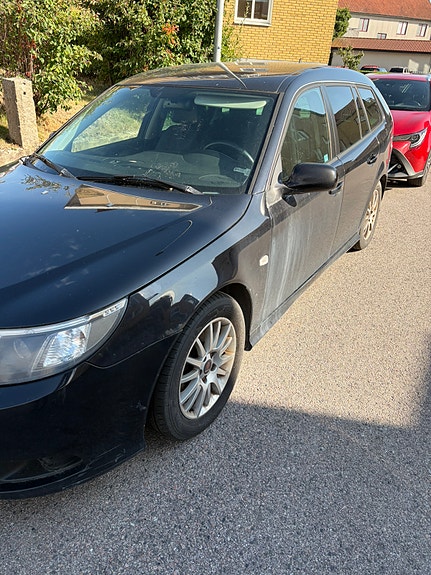 Saab 9-3 5 of 7