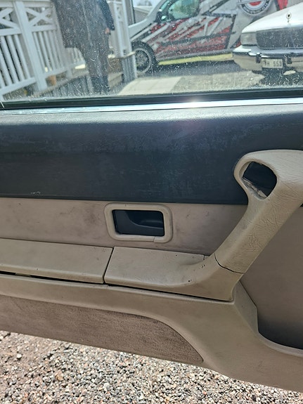 BMW 635CSi 3 of 8
