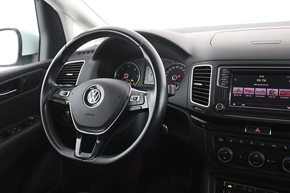 Volkswagen Sharan 14 of 30