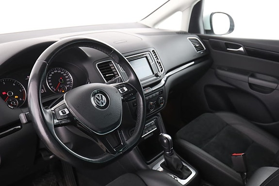 Volkswagen Sharan 12 of 30