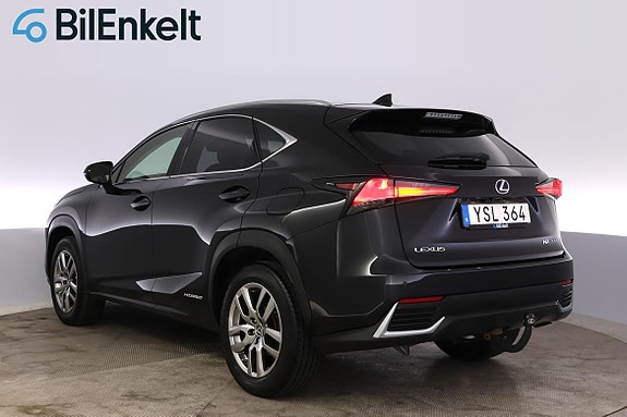Lexus NX300h 6 of 30