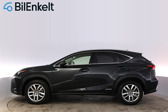 Lexus NX300h 5 of 30
