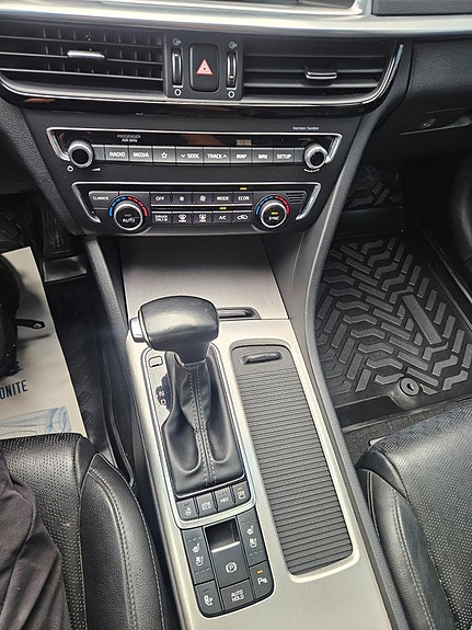 Kia Optima 15 of 25