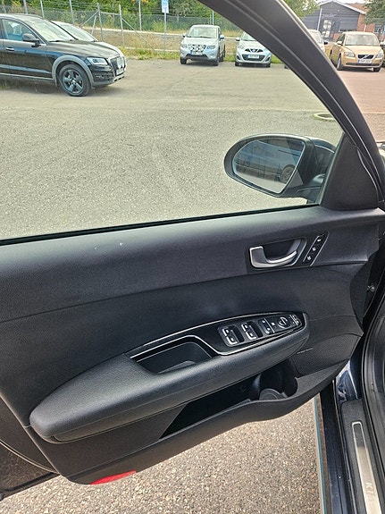 Kia Optima 6 of 25