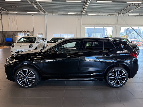 BMW X2 4 of 13