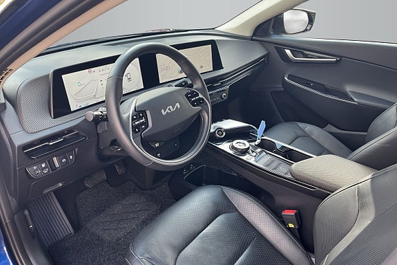 Kia EV6 10 of 18
