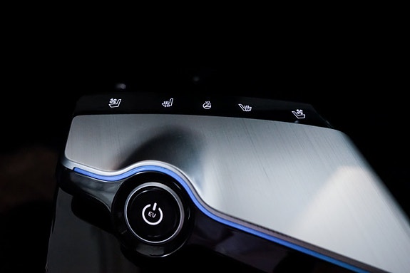 Kia EV6 14 of 23