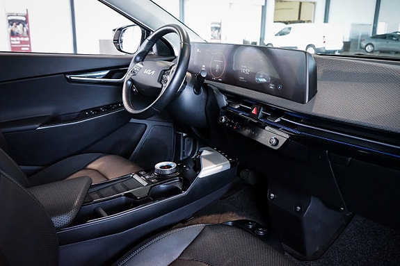 Kia EV6 18 of 23