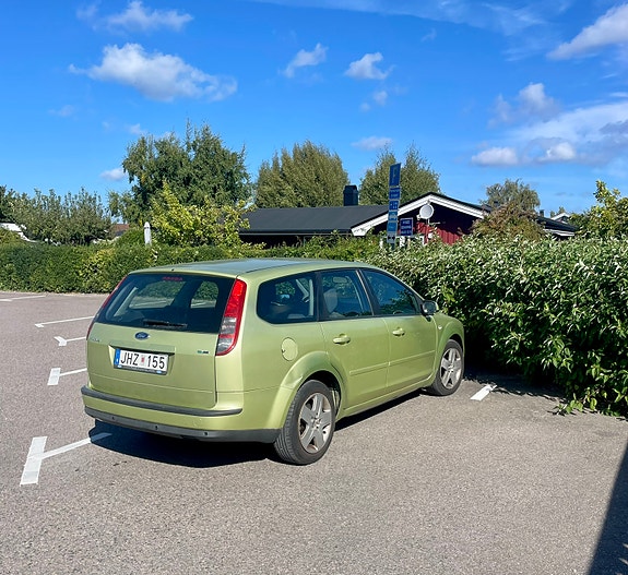 Ford Focus 4 of 6