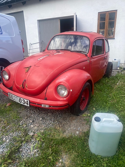 Volkswagen 1302 2 of 9