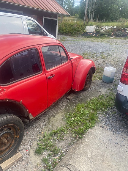 Volkswagen 1302 9 of 9