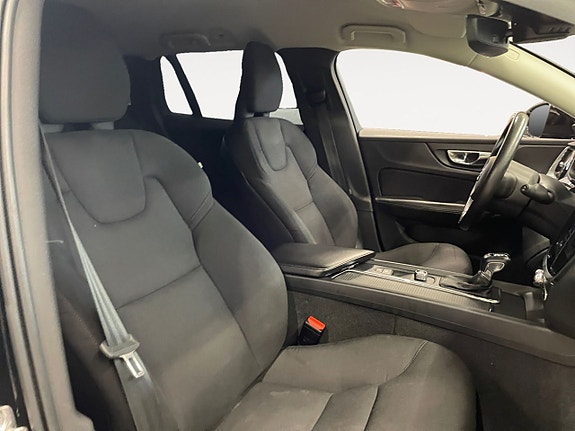 Volvo V60 15 of 23