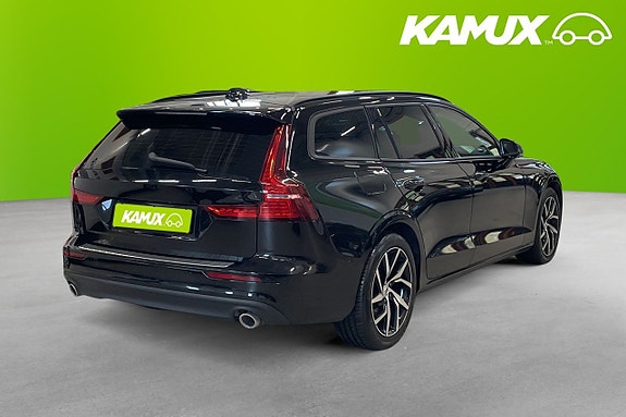 Volvo V60 4 of 23