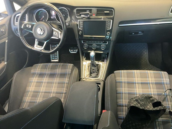 Volkswagen Golf I 6 of 16