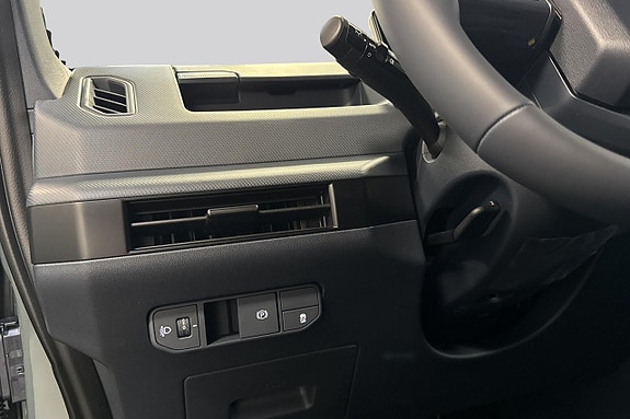 Kia PV5 14 of 17