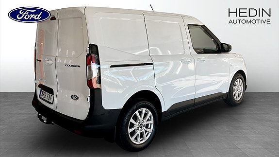 Ford Courier 2 of 12