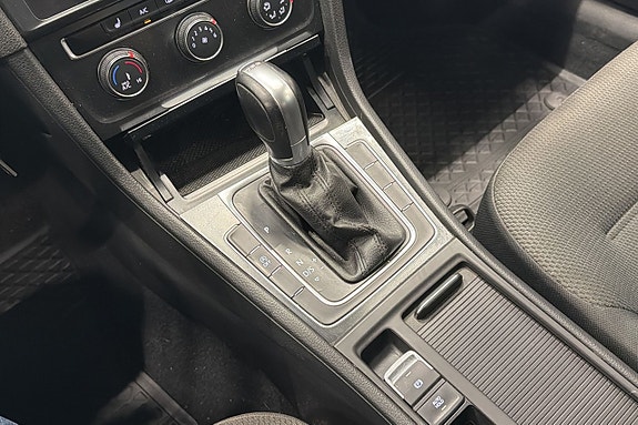 Volkswagen Golf I 11 of 21