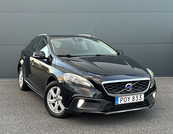 Volvo V40 Cross Country 7 of 20