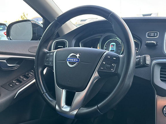 Volvo V40 Cross Country 19 of 20
