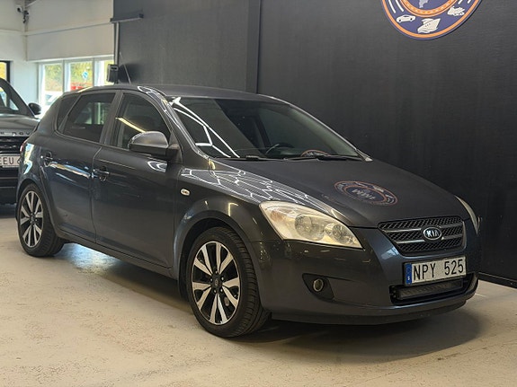 Kia Ceed 3 of 19