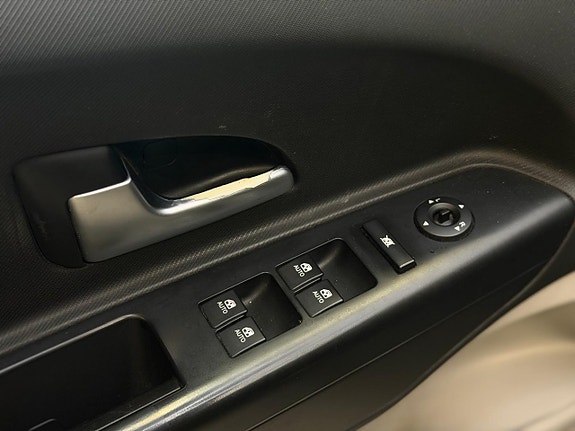 Kia Ceed 13 of 19